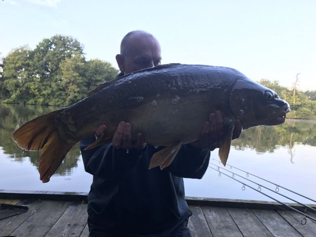 Richard Urquhart carp to 20lb2