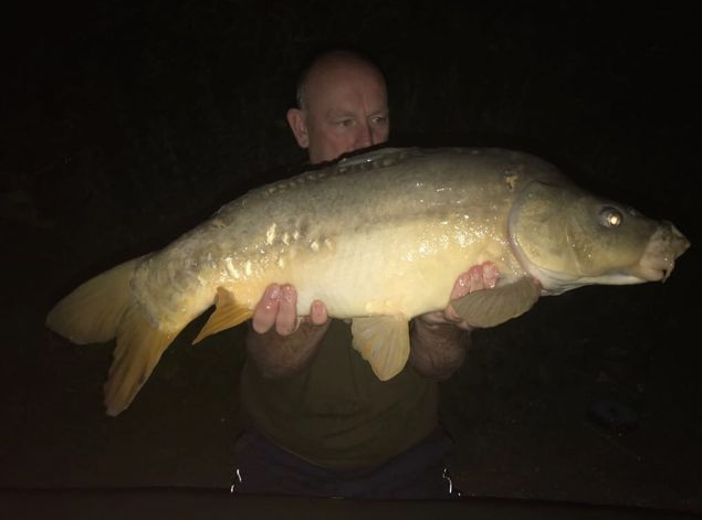 Richard Urquhart carp to 20lb3