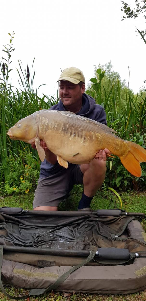 Terry Baker Two Tone at 32 lb 5 oz 1