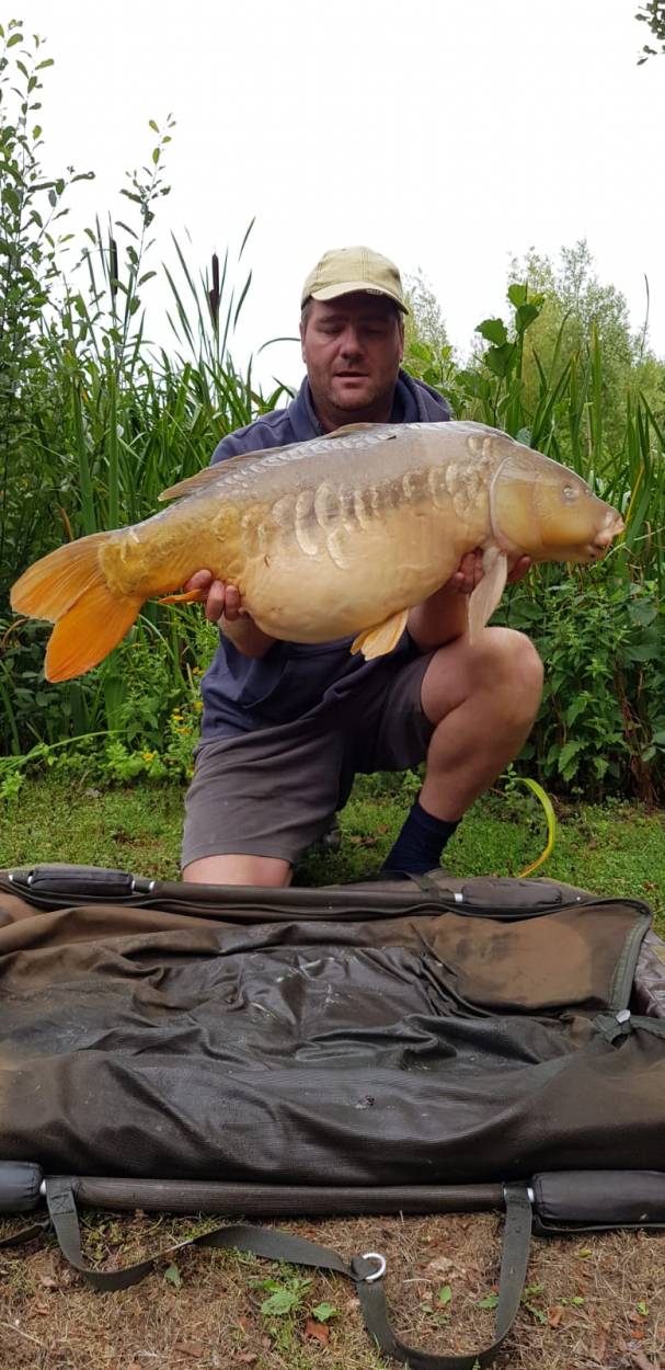 Terry Baker Two Tone at 32 lb 5 oz 2