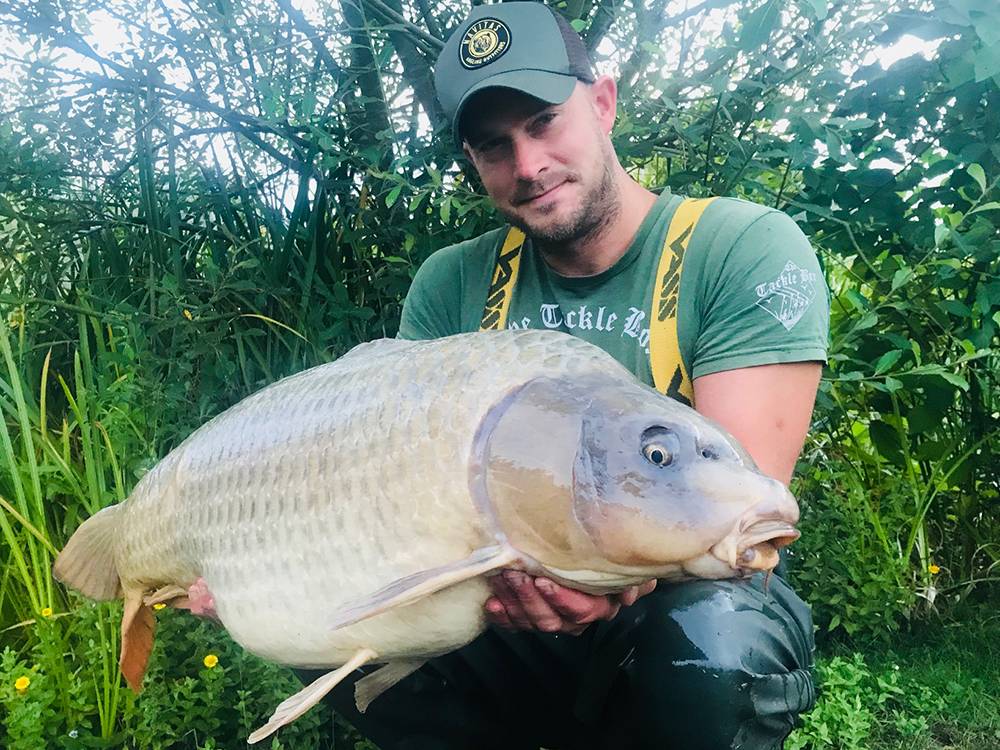 Jon Botting with The Ghost at 34 lb 4 oz 3