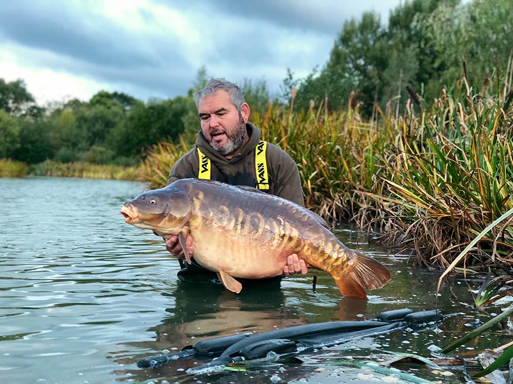 Tony Sawyers with Nemo at 44 lb 1 oz 3