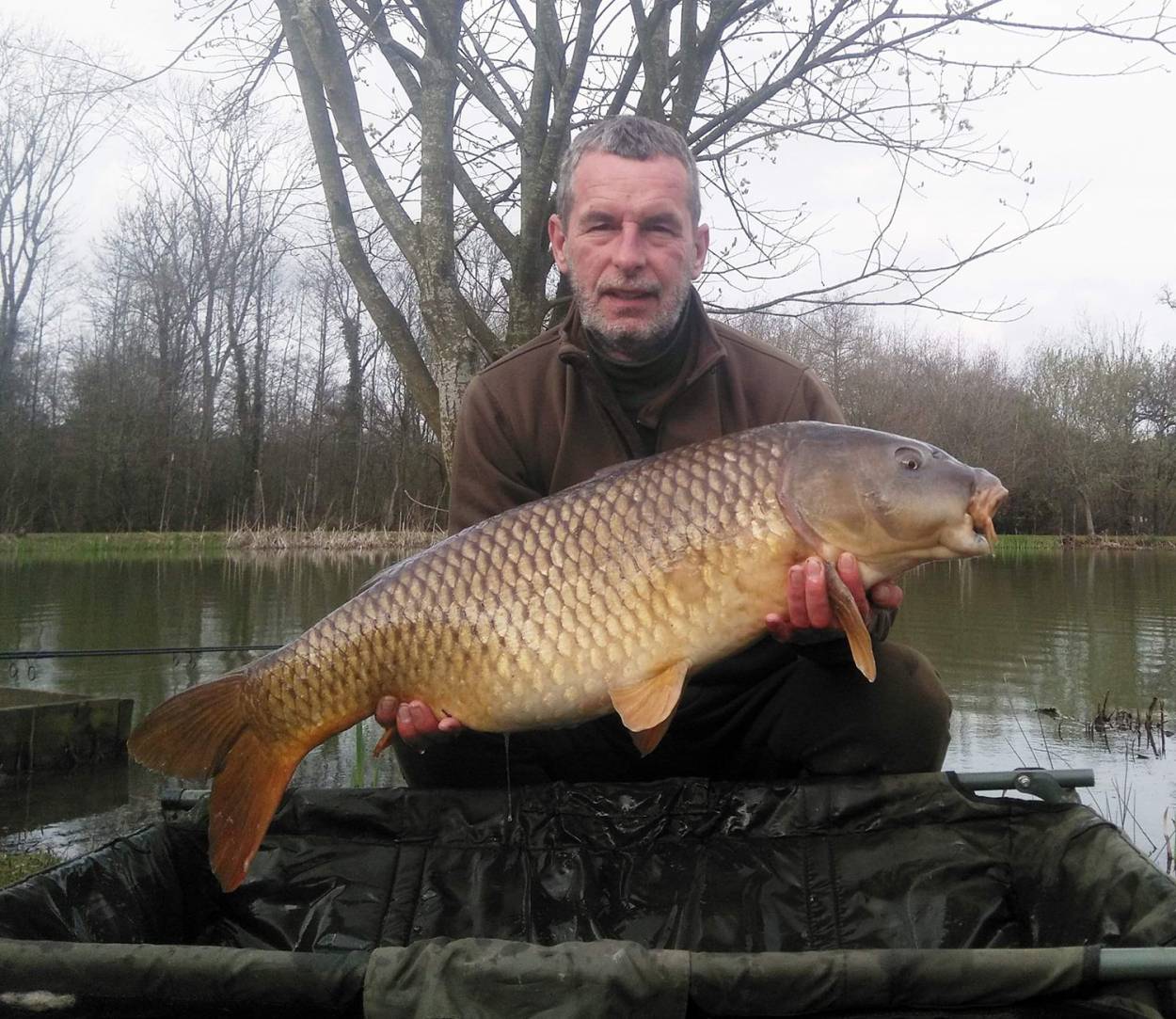 Mark Savage 27 lb 4 oz common