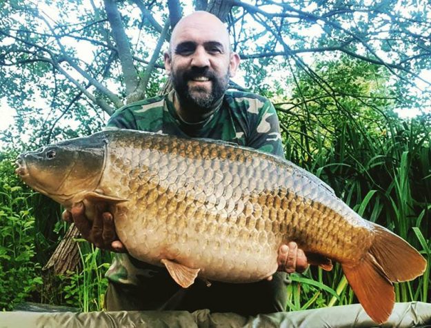Darren Eastwood 36 lb 7 oz